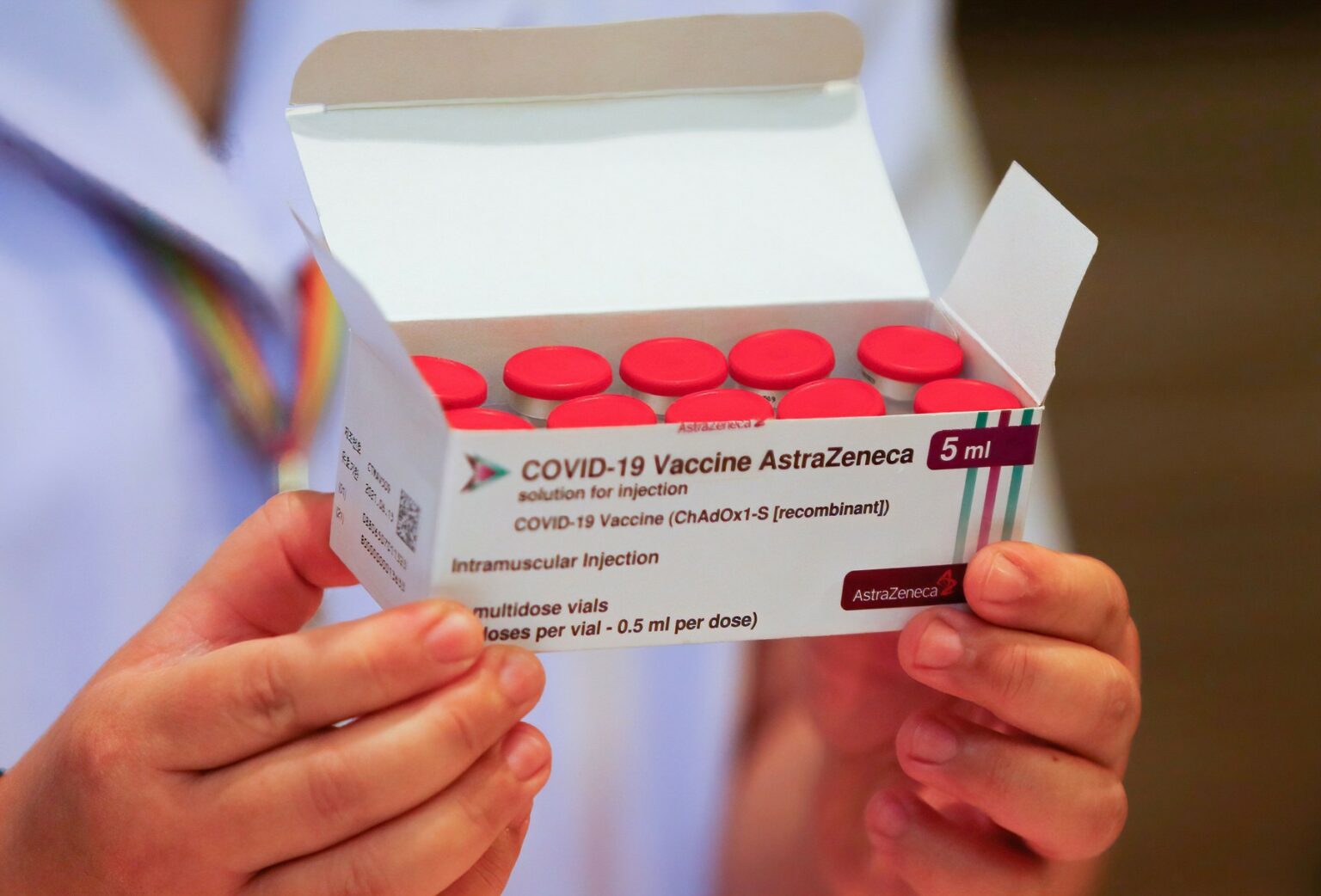 AstraZeneneca vaccine at the Bamrasnaradura Infectious Diseases Institute in Bangkok, Thailand - 12 Mar 2021 - Jurnalul Olteniei – Știri din Craiova și Oltenia