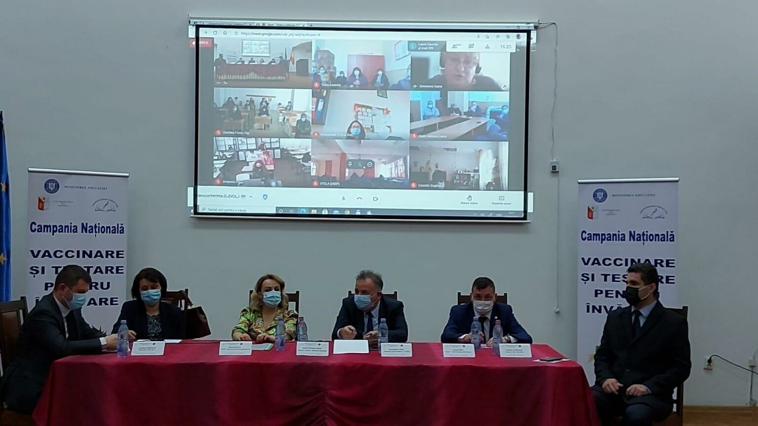 poza conferinta - Jurnalul Olteniei – Știri din Craiova și Oltenia