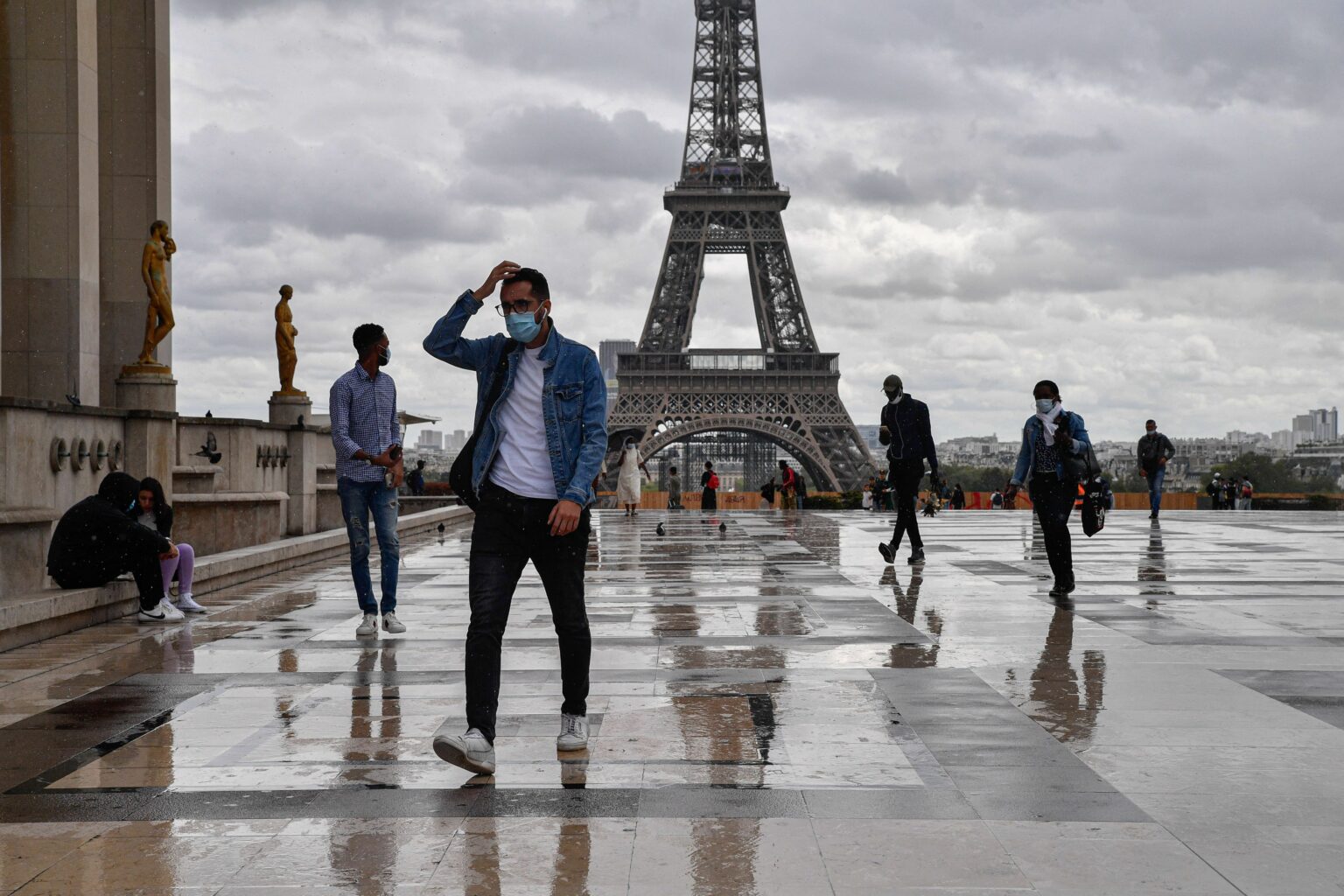 Mask is made mandatory following the increase in cases of COVID-19 - Jurnalul Olteniei – Știri din Craiova și Oltenia