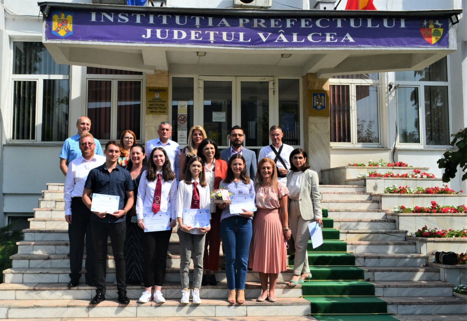 elevi premiati - Jurnalul Olteniei – Știri din Craiova și Oltenia