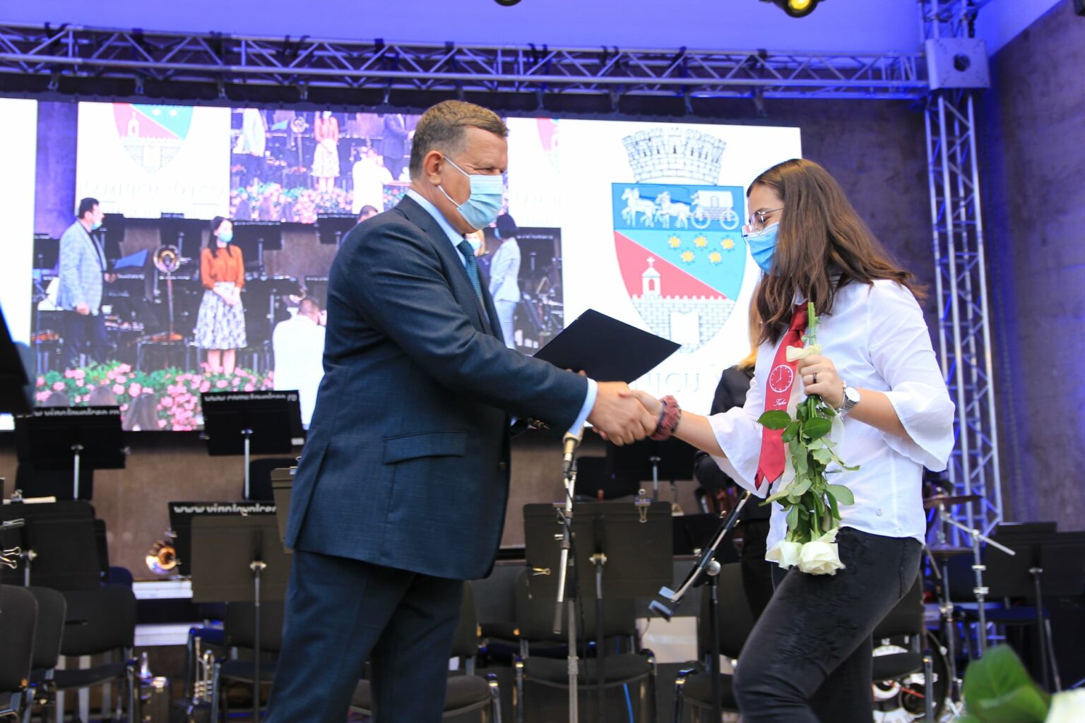 elevi premiati ramnic - Jurnalul Olteniei – Știri din Craiova și Oltenia