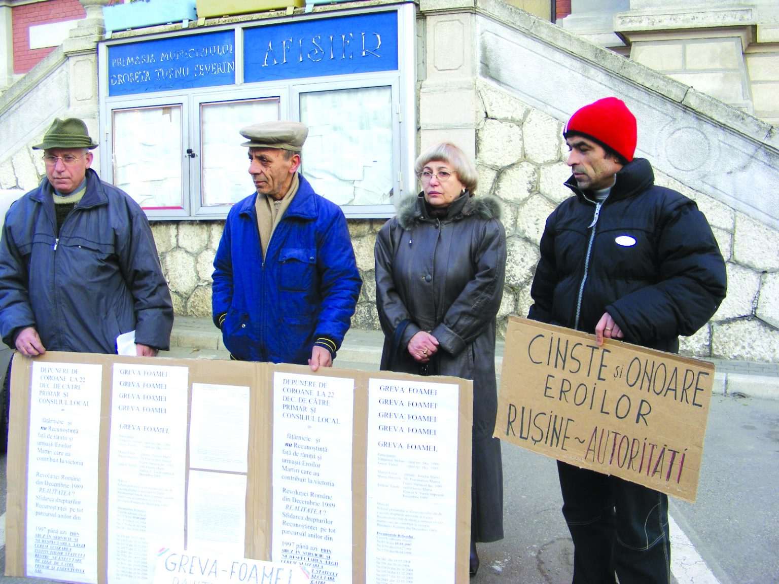 urmasi eroilor martiri sunt nemultumiti c - Jurnalul Olteniei – Știri din Craiova și Oltenia