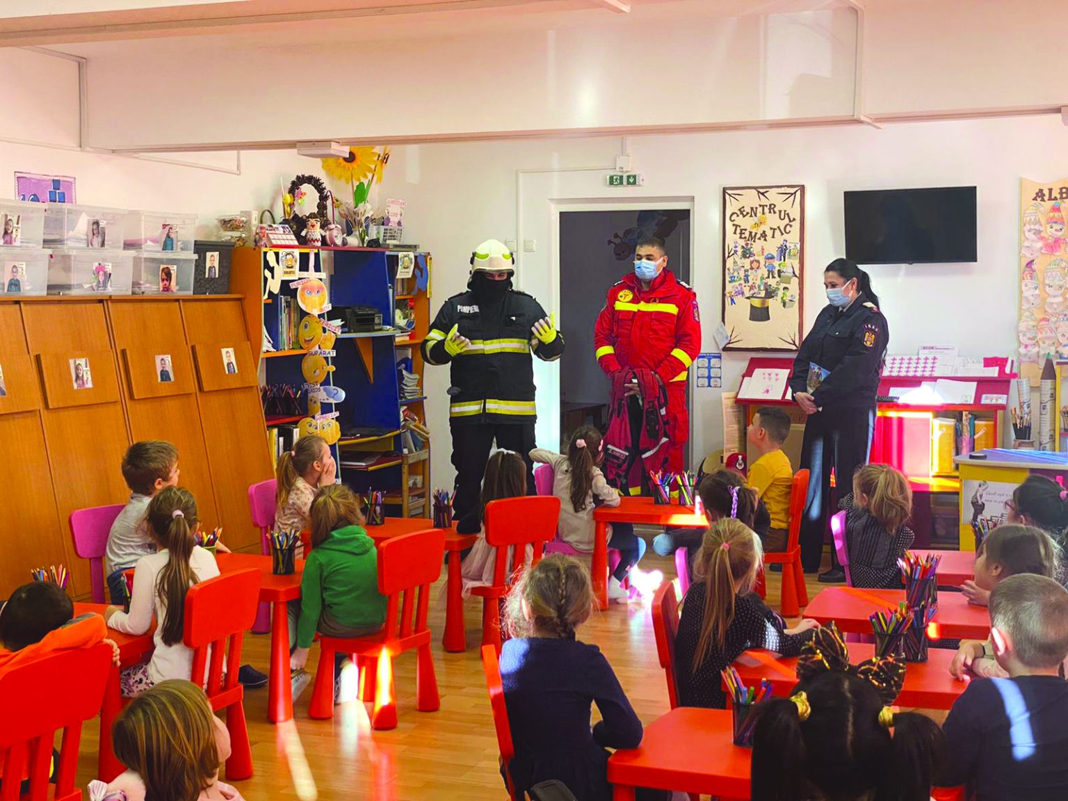 pompierii la gradinita c - Jurnalul Olteniei – Știri din Craiova și Oltenia