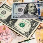 Noi maxime istorice pentru dolarul american și francul elveţian