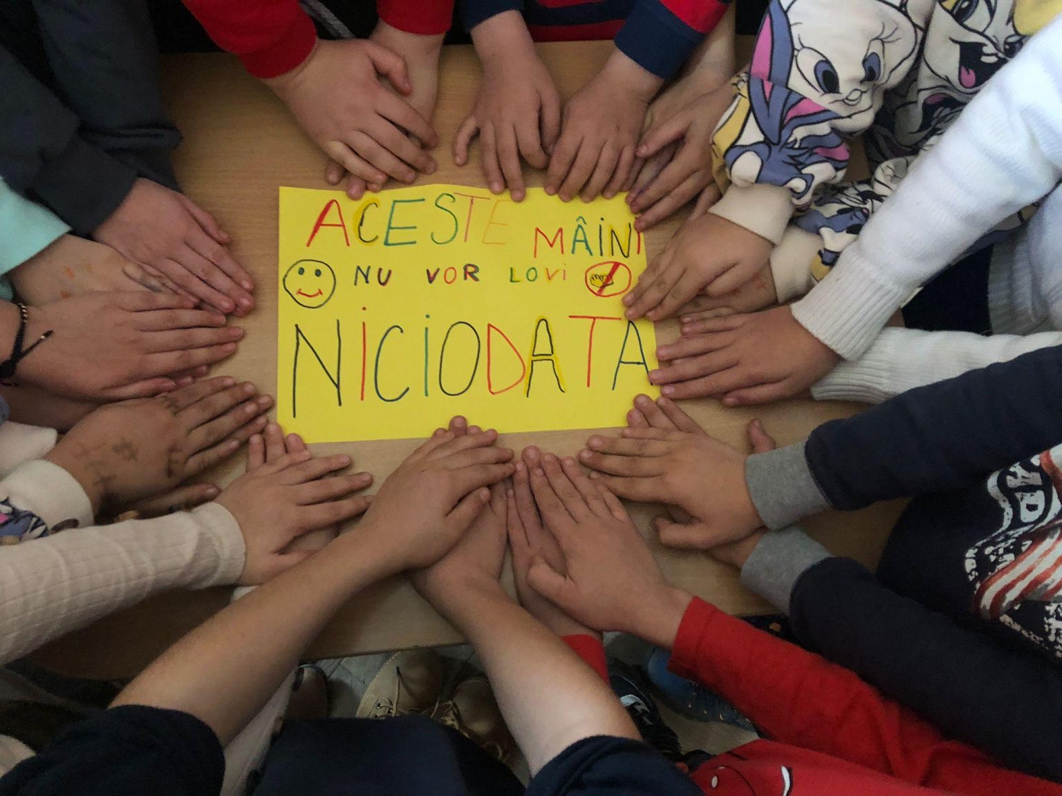 CEZ si Fundatia World Vision Romania lupta impotriva abandonului scolar si a bullyingului in scoli - Jurnalul Olteniei – Știri din Craiova și Oltenia