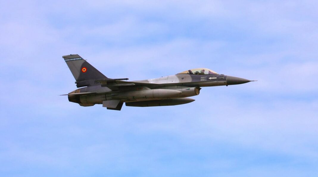 avioane de luptă F-16