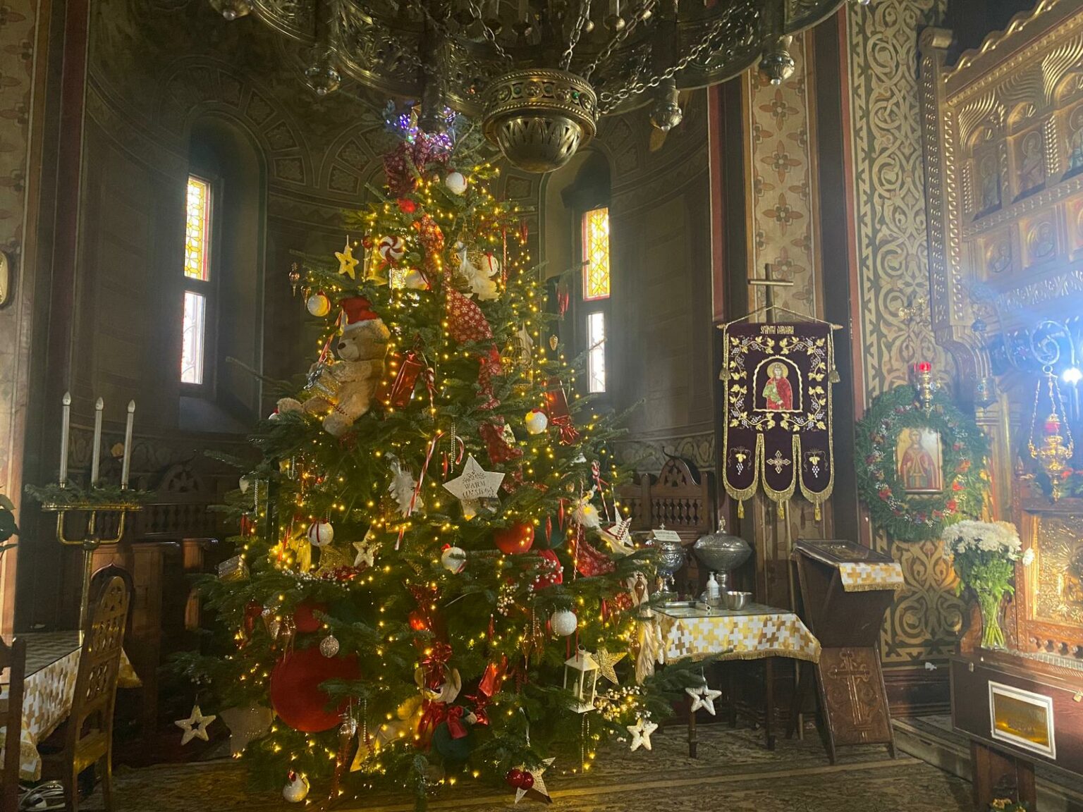 craciun biserica sfanta treime craiova - Jurnalul Olteniei – Știri din Craiova și Oltenia