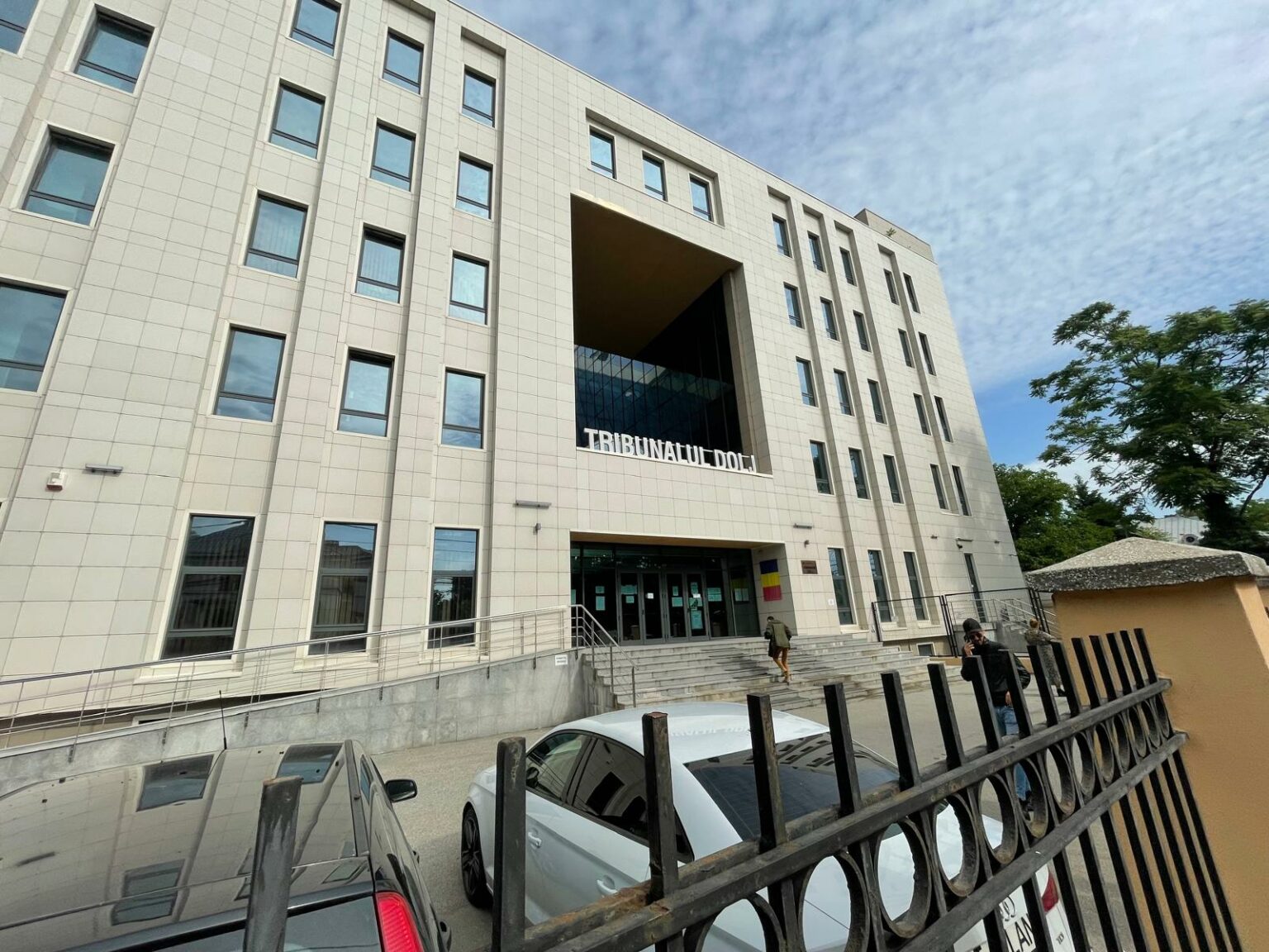 - Jurnalul Olteniei – Știri din Craiova și Oltenia