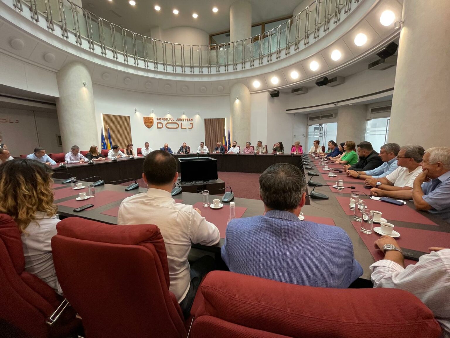 - Jurnalul Olteniei – Știri din Craiova și Oltenia