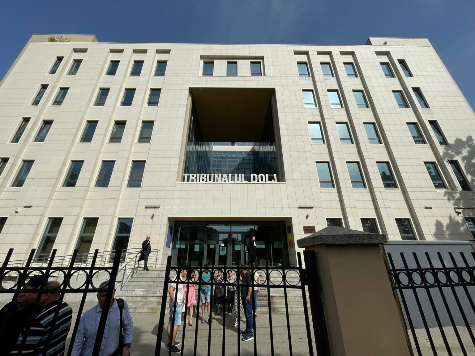 - Jurnalul Olteniei – Știri din Craiova și Oltenia