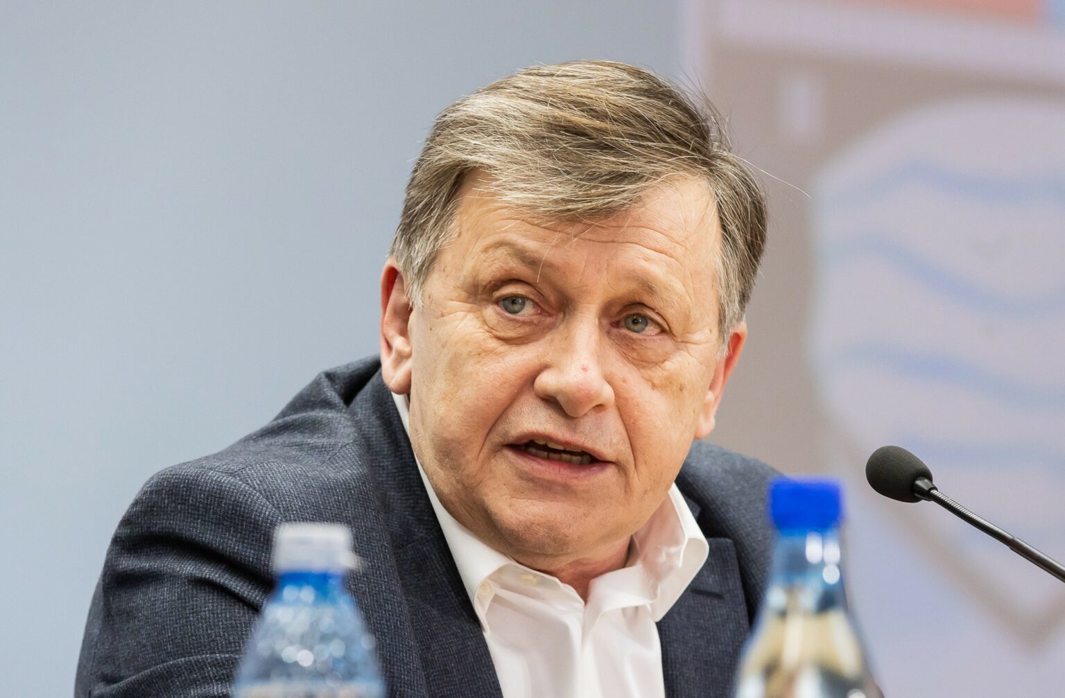 Foto: Facebook/ Crin Antonescu - Jurnalul Olteniei – Știri din Craiova și Oltenia Foto: Facebook/ Crin Antonescu