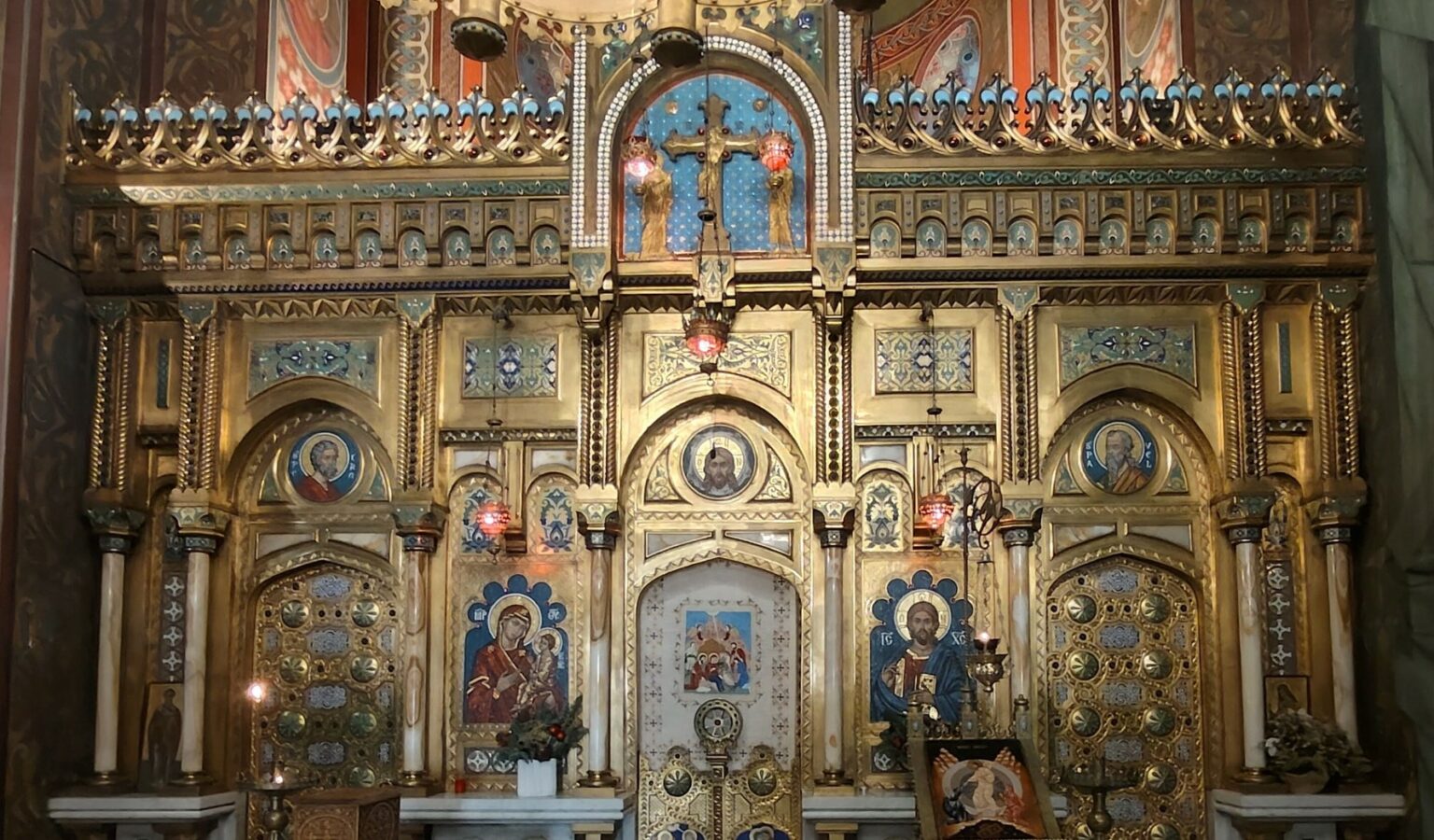 Foto: Facebook/ Mănăstirea Curtea de Argeș