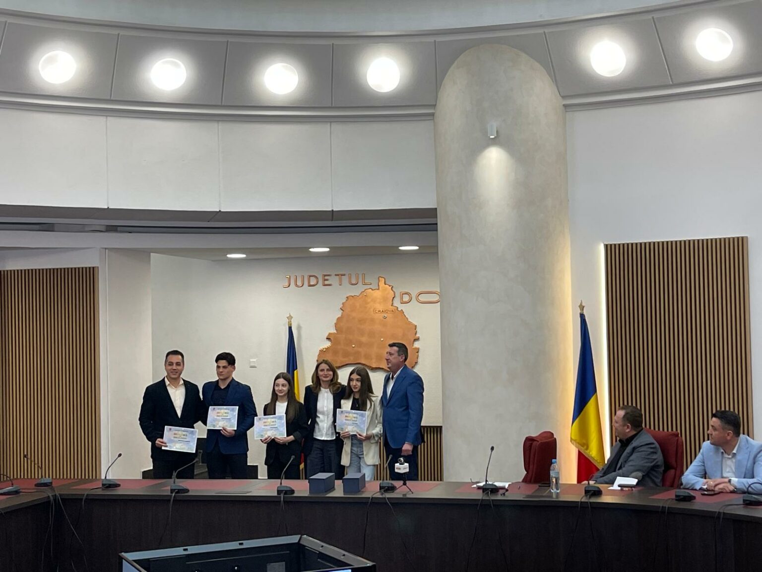 - Jurnalul Olteniei – Știri din Craiova și Oltenia