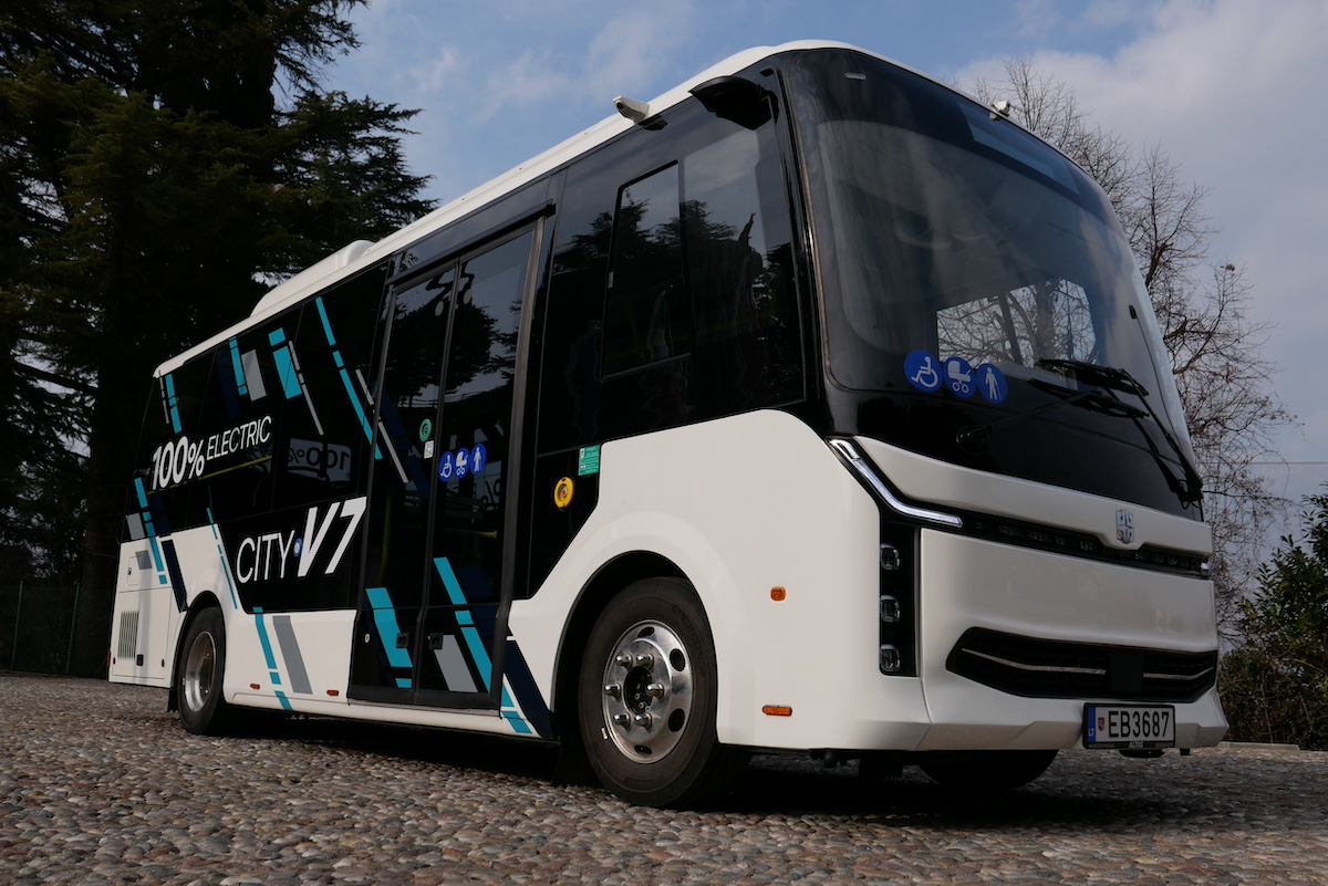 microbuz-1 - Jurnalul Olteniei – Știri din Craiova și Oltenia