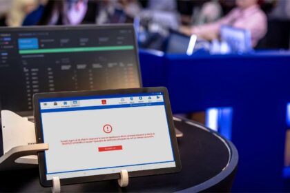 Foto: Facebook/STS - Serviciul de Telecomunicaţii Speciale