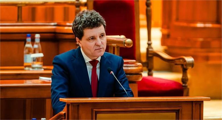 Foto: Facebook/ Nicușor Dan