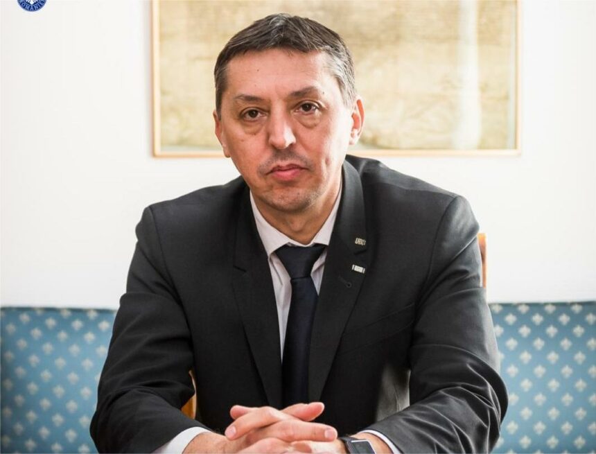 Daniel David a demisionat de la Ministerul Educației Foto: Facebook/ Ministerul Educației