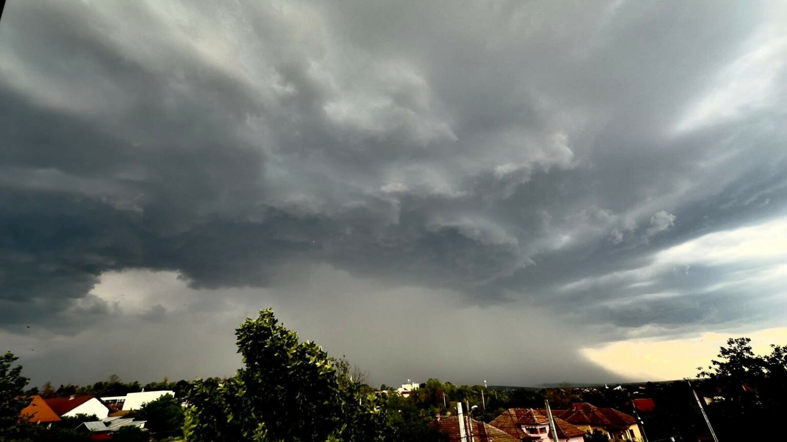 Foto: Facebook/ Meteoplus - Jurnalul Olteniei – Știri din Craiova și Oltenia Foto: Facebook/ Meteoplus