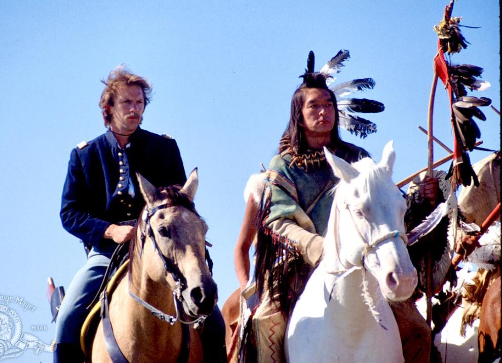 Facebook/ Classic Hollywood HQ - Jurnalul Olteniei – Știri din Craiova și Oltenia Facebook/ Classic Hollywood HQ