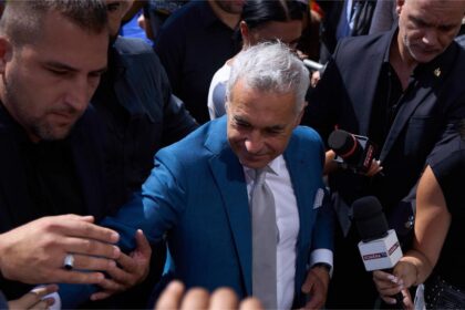 Foto: Facebook/Alianța pentru Unirea Românilor - AUR