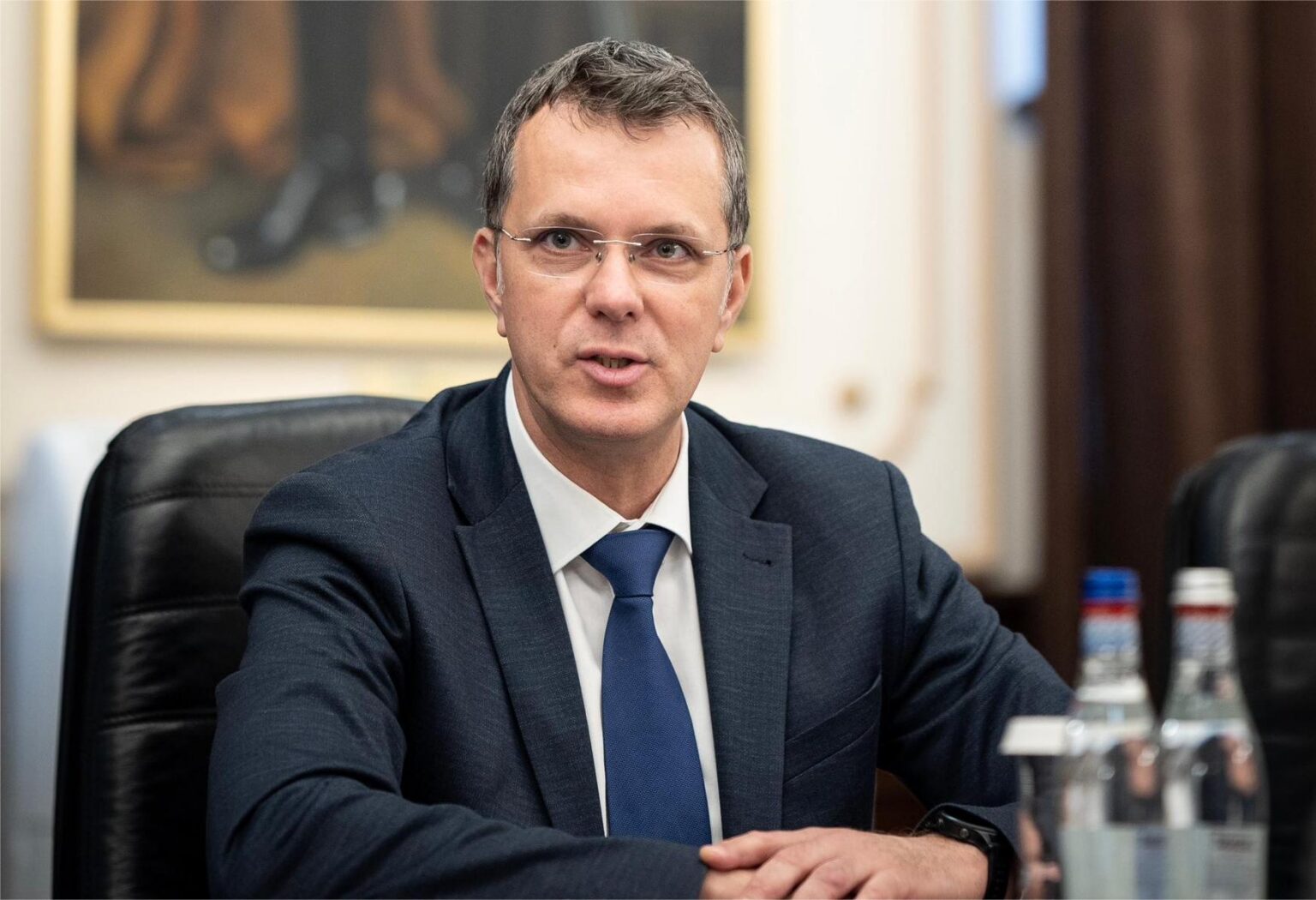 Ministrul Apărării, Ionuţ Moşteanu. Foto: Facebook