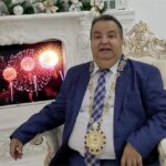 Dorin Cioabă își prezintă studiile și ironizează clasa politică