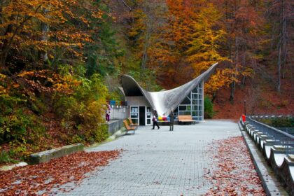 Izvoare termale Baile Olanesti