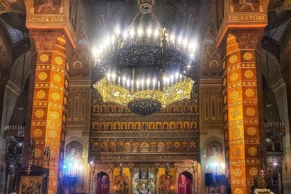 Sfântul Vasile cel Mare: Noaptea când cerul se deschide