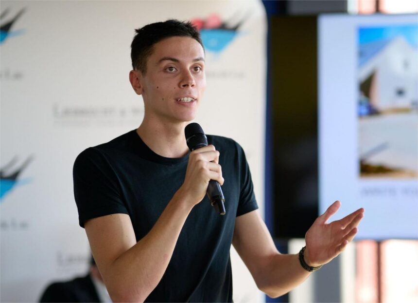 David Popovici. Foto: Facebook