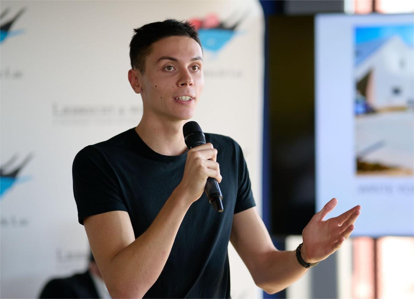 David Popovici. Foto: Facebook