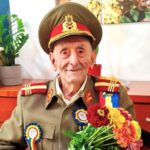 Veteranul Ion Vasile Banu, decorat cu Ordinul Virtutea Militară de președintele Nicușor Dan