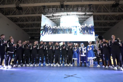 Sărbătoare la Universitatea Craiova. Tinerii din Academie s-au întâlnit cu vedetele lui Coelho