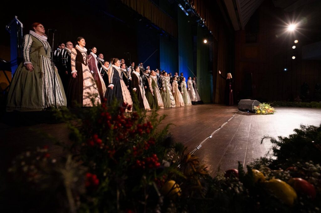 Corul Madrigal - Jurnalul Olteniei – Știri din Craiova și Oltenia