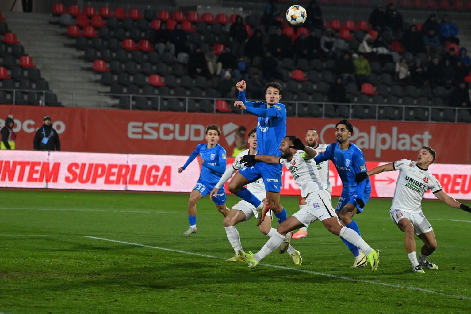 Hermannstadt - Universitatea Craiova in etapa cu numarul 20 din Superliga Romaniei - Jurnalul Olteniei – Știri din Craiova și Oltenia Hermannstadt - Universitatea Craiova in etapa cu numarul 20 din Superliga Romaniei