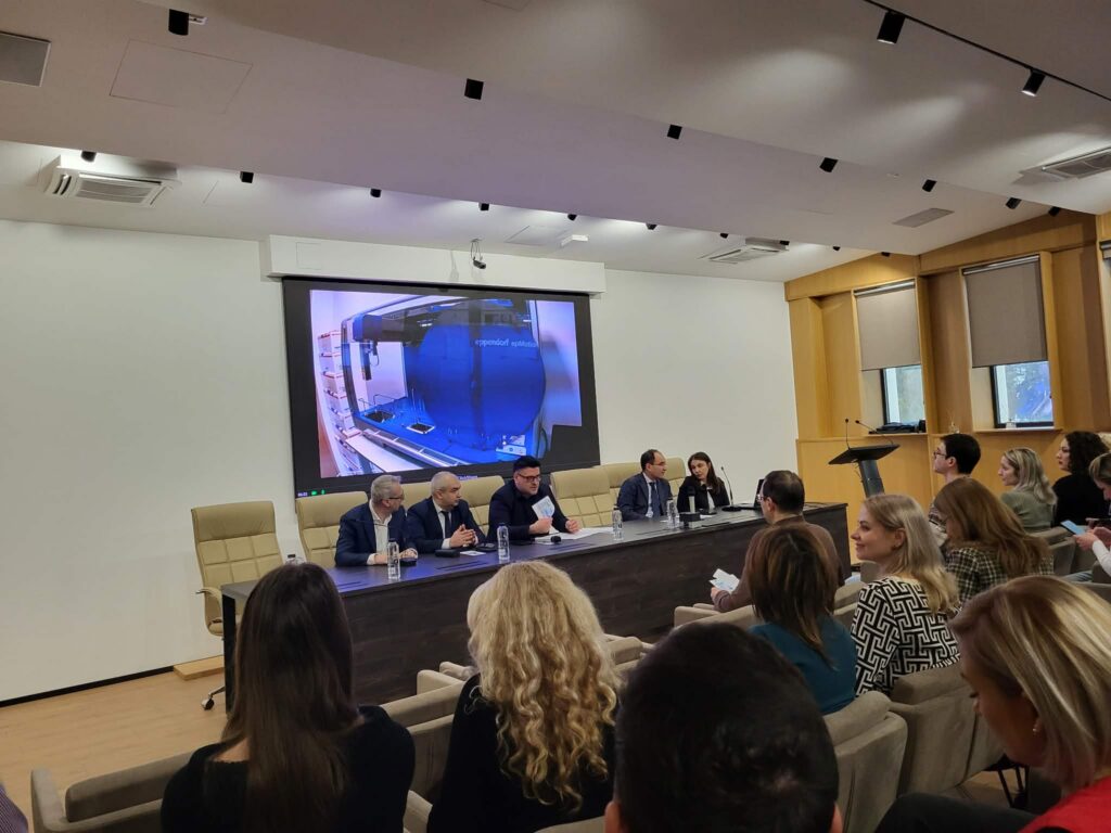 Laboratoarele de genetică și de anatomie patologică ale SCJU Craiova, dotate cu aparatură ultra-modernă