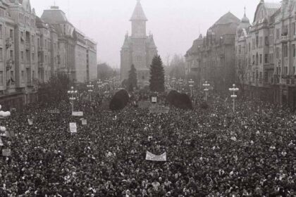 Mărturii despre eroii de la Caracal. Cum au refuzat parașutiștii să tragă în oameni la Revoluția din 1989