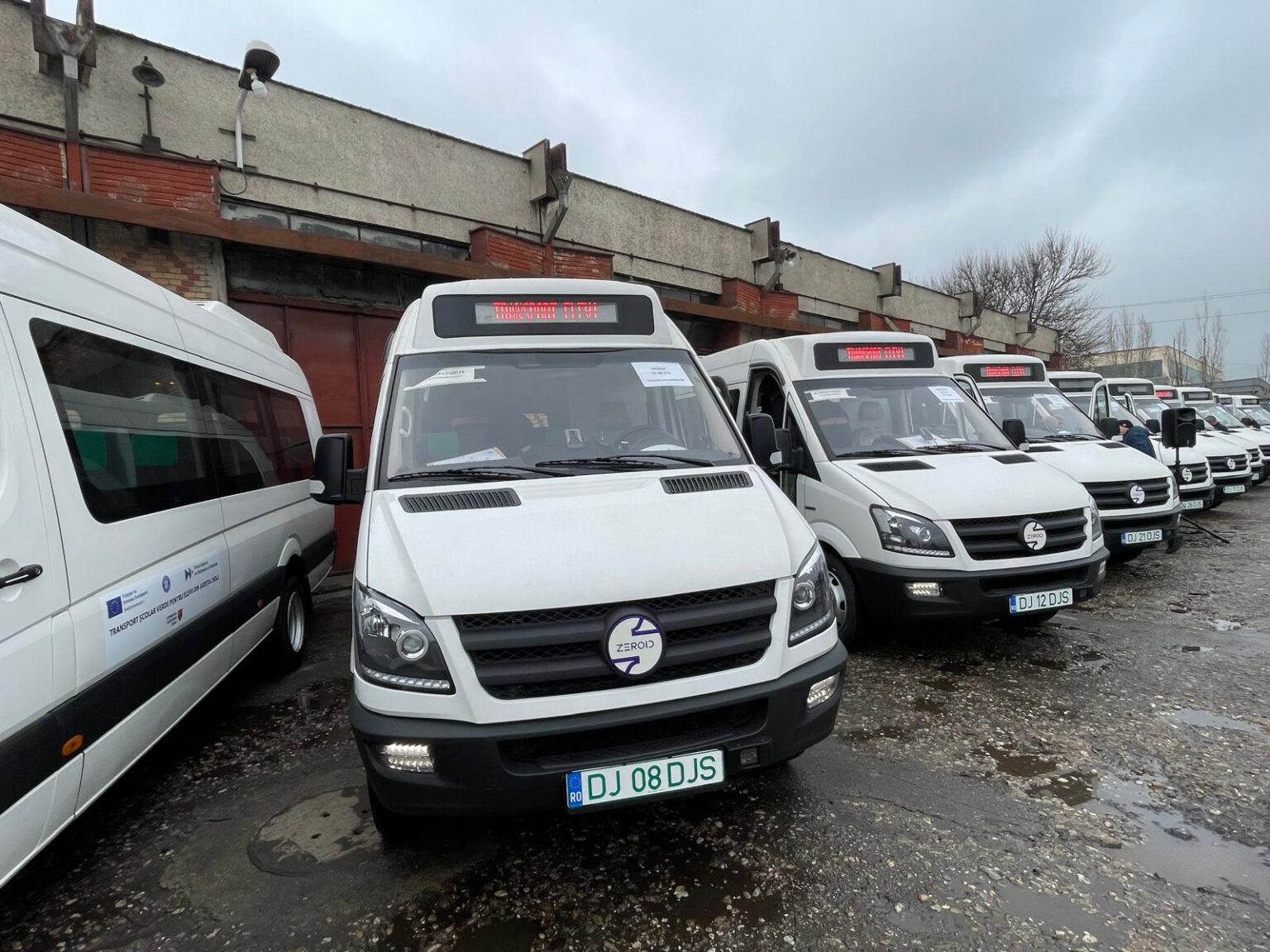 Microbuze școlare electrice