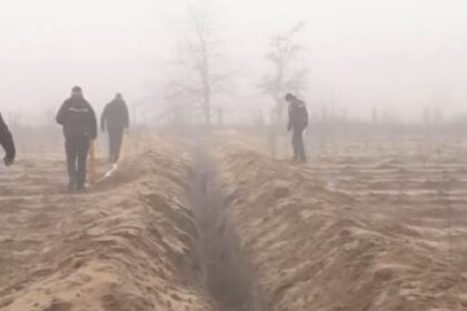 Jaf colosal în „Sahara Olteniei”: Tranșee de 2 km săpate manual pentru a fura conducte de irigații