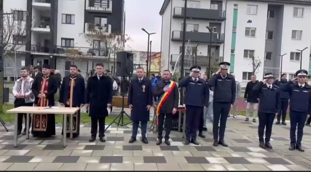 intonarea imnului la Rovinari - Jurnalul Olteniei – Știri din Craiova și Oltenia