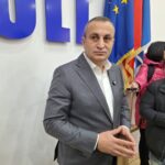 Liderul județean consideră că acțiunile primarului sunt rezultatul unei scăderi de încredere în fața cetățenilor.