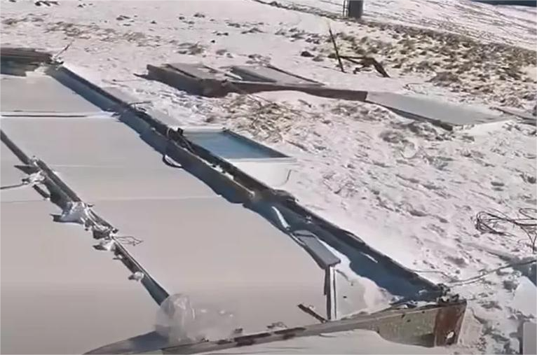 Cabinetul Salvamont de pe Păpușa, spulberat de viscol