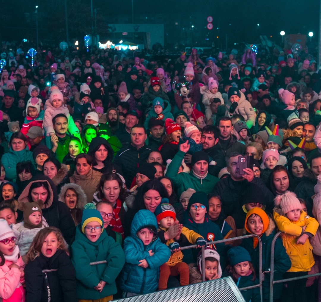 targ craciun slatina deschidere 593601154_1045576741027833_8814833707780981273_n - Jurnalul Olteniei – Știri din Craiova și Oltenia