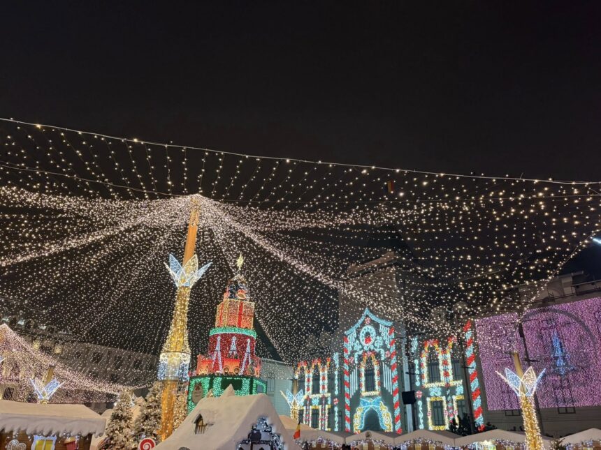 Târgul de Crăciun din Craiova, vizitat de ministrul Sănătăţii