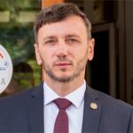 Vicențiu Mocanu atacă majorarea taxelor din Râmnicu Vâlcea. Foto: Facebook