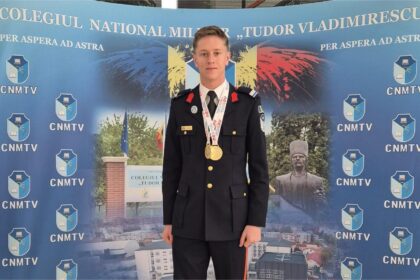 Elev din Craiova, dublu campion la Olimpiada din SUA