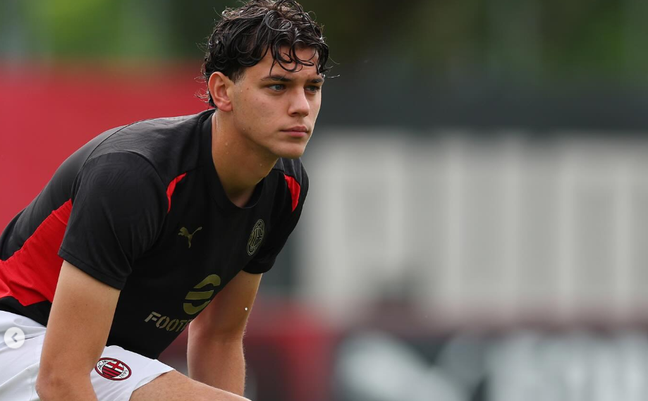 Matteo Duțu Universitatea Craiova își aduce încă un fundaș central din Italia