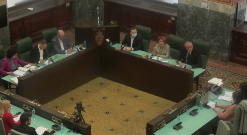 Autoritățile locale, îngrijorate de situația unei clădiri din Craiova