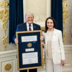 Trump a primit medalia Nobel de la Maria Corina Machado. Foto: X