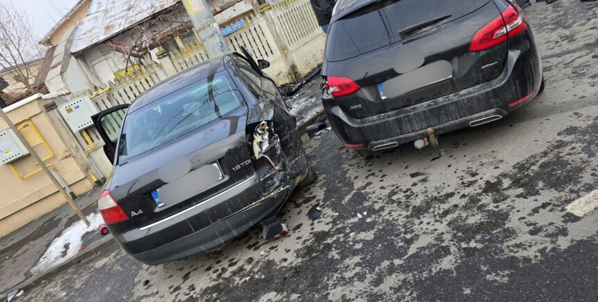 Accident în Craiova: Tânăr la spital după neacordare auto