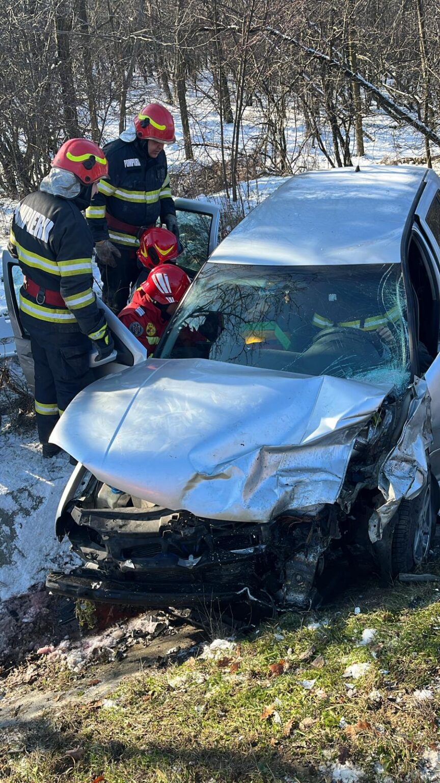 Accident grav în Dolj la Pădurea Perișor: Elicopter SMURD